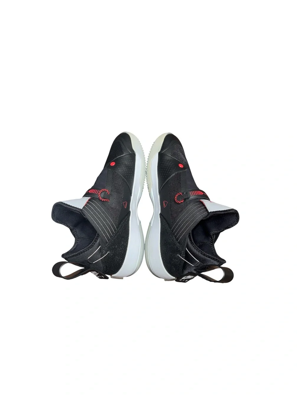 NWOB Air Jordan XXXlll 33 SE ‘Black Cement’ CD9560-006 Sneakers Men’s Size 11.5